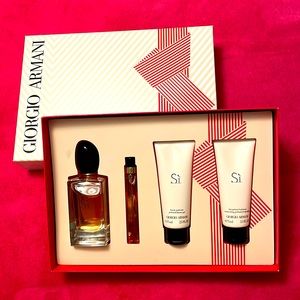 Giorgio Armani Sì eau de parfum set